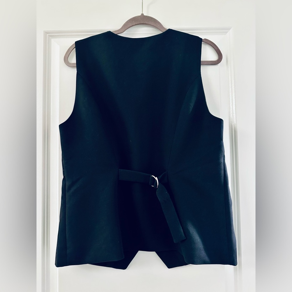 Abercrombie & Fitch Black Sleeveless Button Vest - Picture 3 of 4